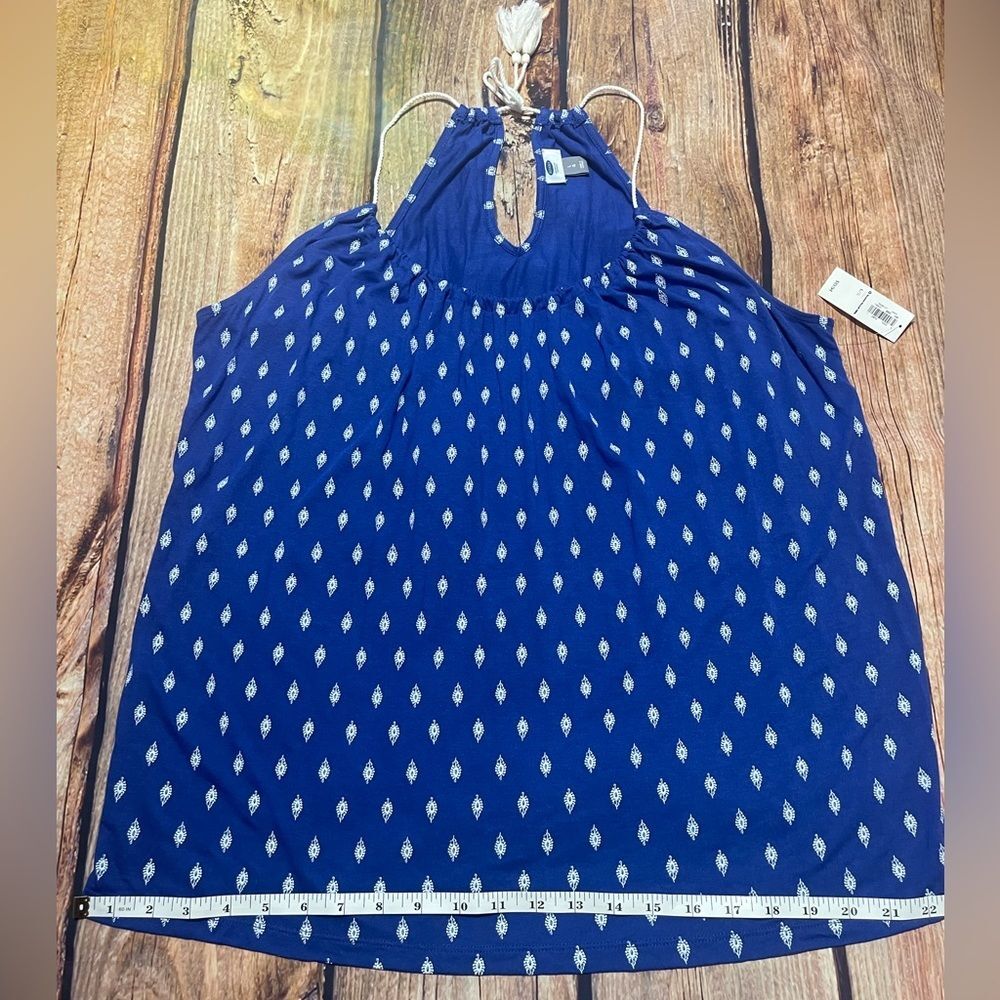 OLD NAVY blue/white tank top. Size L. - Picture 4 of 6